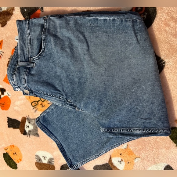 Lee capris - Picture 1 of 3